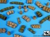 Black Dog T72055 Tentage plus bedrols 1 accessories set 1/72